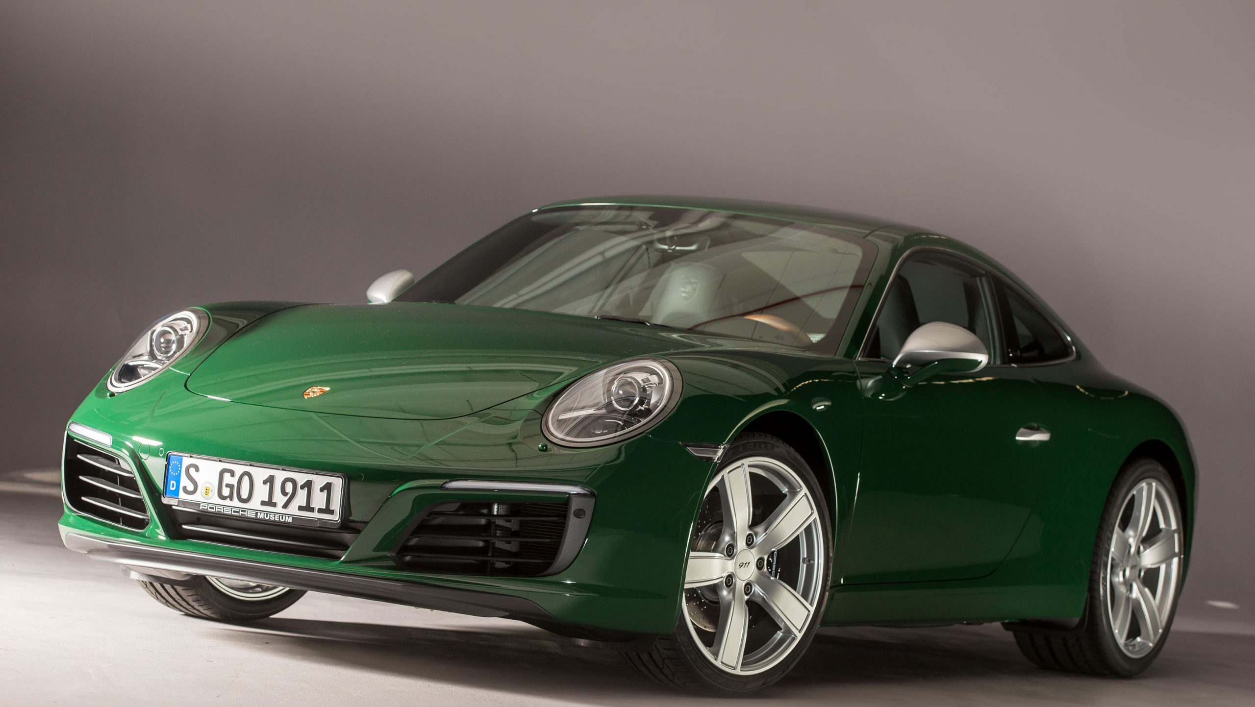 Porsche 1 million build special car (2) Concours Vehicles